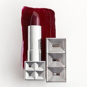 BELLE EN ARGENT Lip Color in Smoking On Screen New